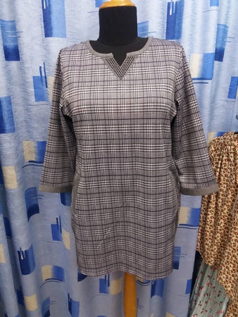 Туники трикотажные с 50 по 60 размер.