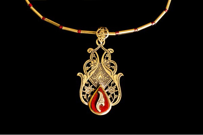 Гравированные украшения Агат