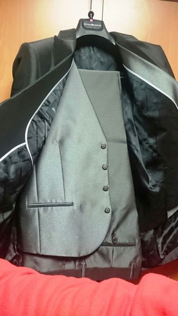 Итальянские мужские костюмы.