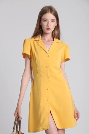 Düğmeli yazlık elbise