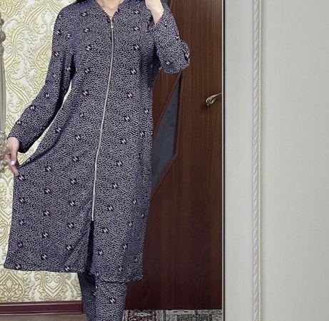 Ladies’ gown with trousers