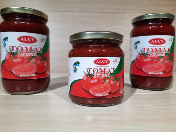 Tomato puree