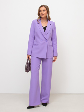 Костюм брючный женский