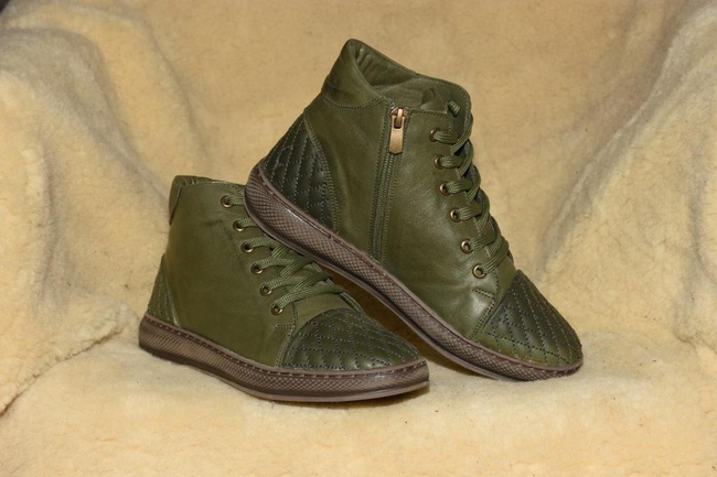 Кроссовки и кеды