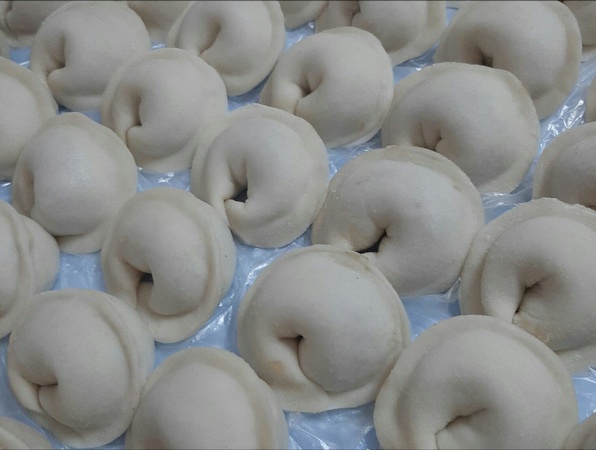 Пельмени 《Фермерские》состав индейка+ кура