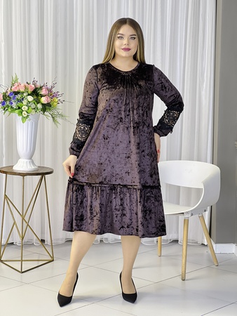 Kadife elbise, DEVLER