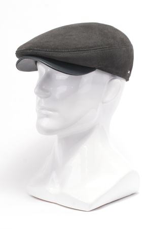 Кепка из замши 010214