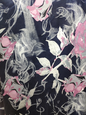 Лёгкие женские ветровки