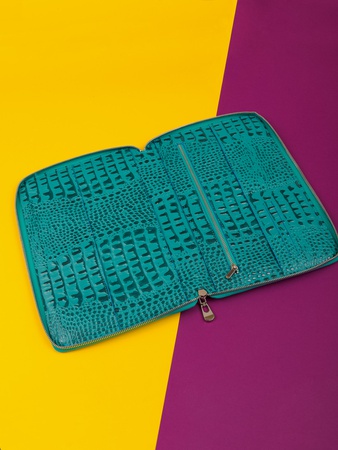 Folder A5 with zipper PDK-420