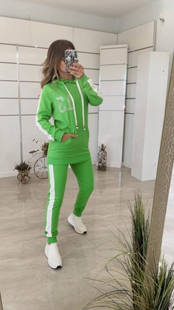 Женский костюм