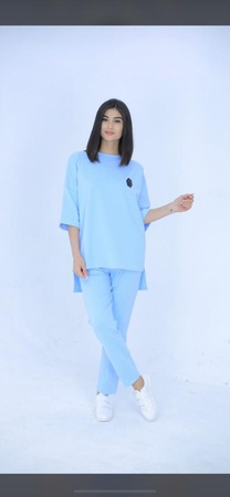 Sweatshirtler, kapüşonlular, joggers, tişörtler, şortlar