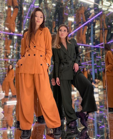 Шикарные костюмы