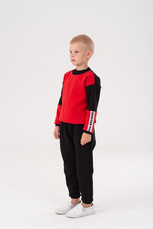 Свитшот красно-черный с тесьмой на рукаве Yumster YC.02.09.007