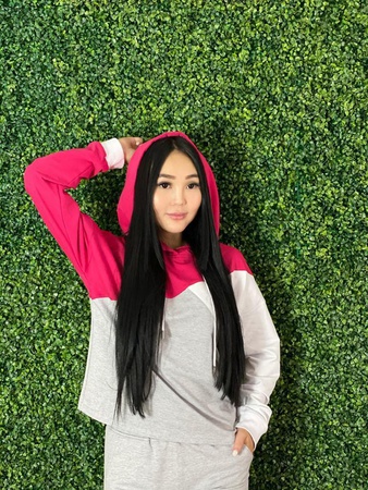 Спортивная женская одежда