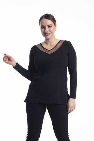 Блузка с V-образным вырезом