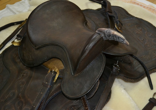 Амуниция для коня