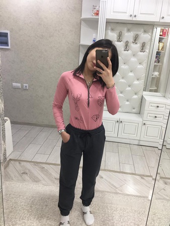 Двойка из боди и брюк 🤩