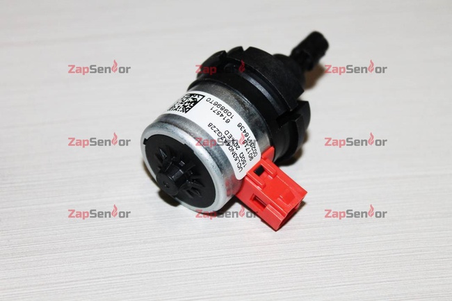 Электропривод трехходового клапана Protherm A000035133, Saunier Duval S10573