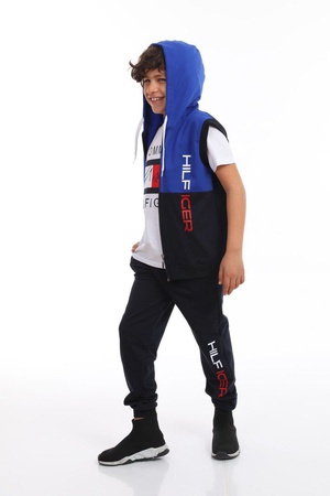 Детские костюмы