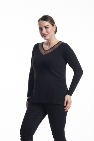 Блузка с V-образным вырезом