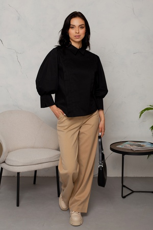 Блузки, рубашки.