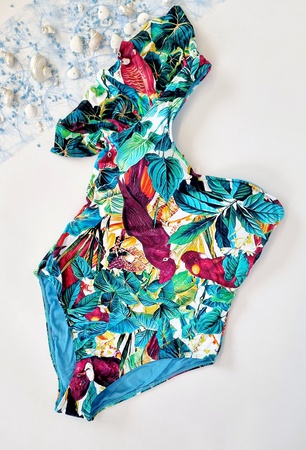 070036 Слитные купальники микс