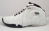 Basketball shoes