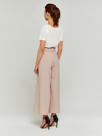 Одежда женская