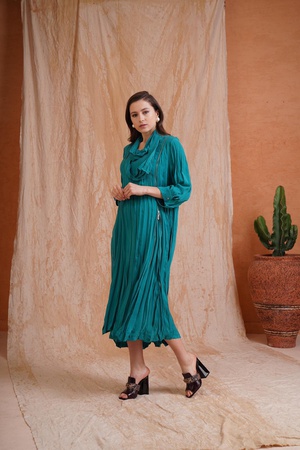 Женская одежда