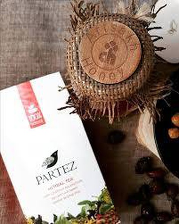 çeşitli doğal çay