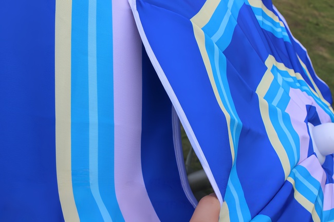 Beach Umbrella – 2m Silver UV Fabric, Aluminum Alloy Frame – Promotional OEM