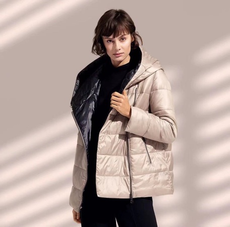 Пуховики Куртки Зимние пальто Парки Демисезонные облегченные пальто Плащи Ветровки