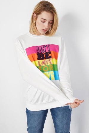 Женский свитшот