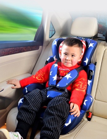 Детское автомобильное кресло