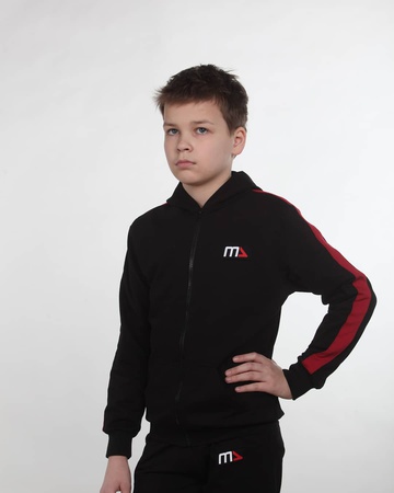 Спортивные костюмы