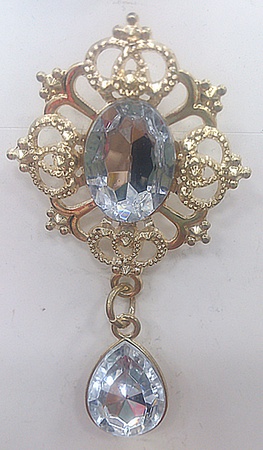 брошь на булавке