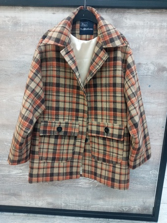 бомбер клетка