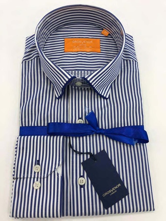 Erkeklerin gömlekleri