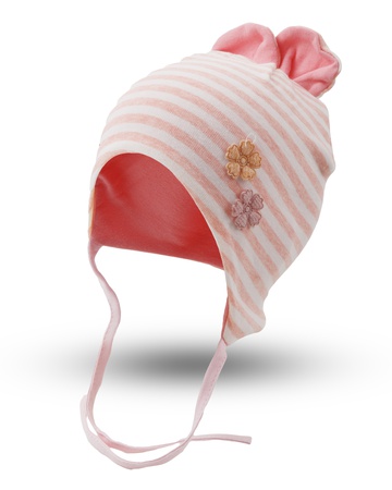 Yeni doğanlar için örme şapka