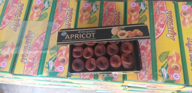 Сухофрукты и орехи