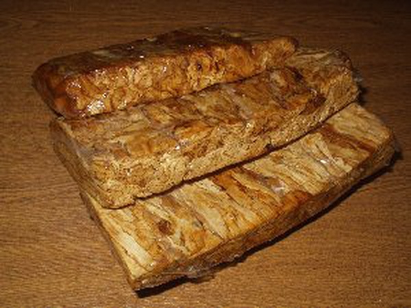 Дыня сушеная (косичка, брикет, высший сорт)