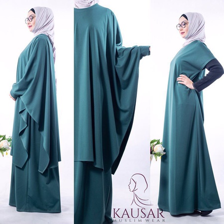 Model: ABAY pelerin + elbise