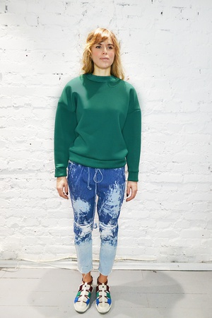 Зеленый свитшот