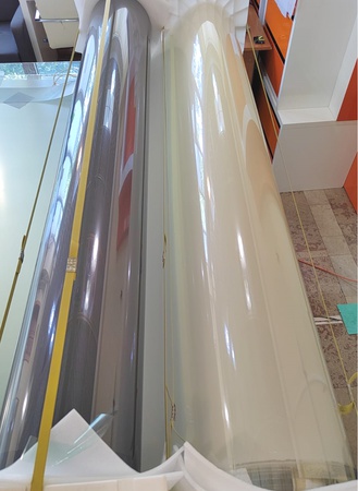 Griden şeffafa değişken şeffaflık işlevine sahip akıllı film Proektsia. Rulo 150cm X 50m