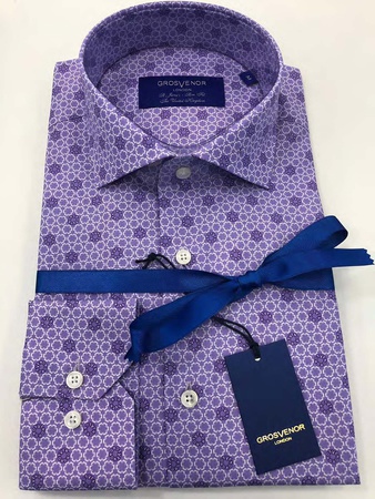 Erkeklerin gömlekleri