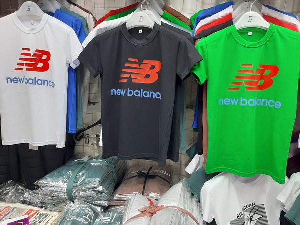 8 ila 13 yaş arası çocuklar için tişörtler