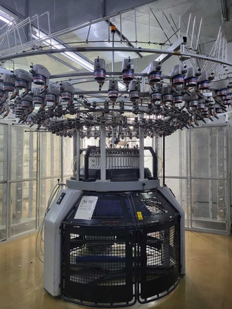 knitting machine Mayer&Cie Model RELANIT 2.4 E