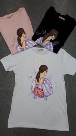 Женская футболка