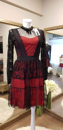 Вечерние и свадебные платья большой выбор. Платья дополнительно по низким ценам с манекенов, выставок и показов