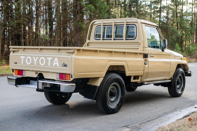 Used  Toyota Land Cruiser FJ75 4x4
